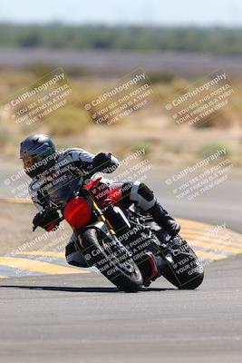 media/Sep-25-2023-Moto Forza (Mon) [[81ffa65e0a]]/B-C Group/Session 3 (Turn 16)/